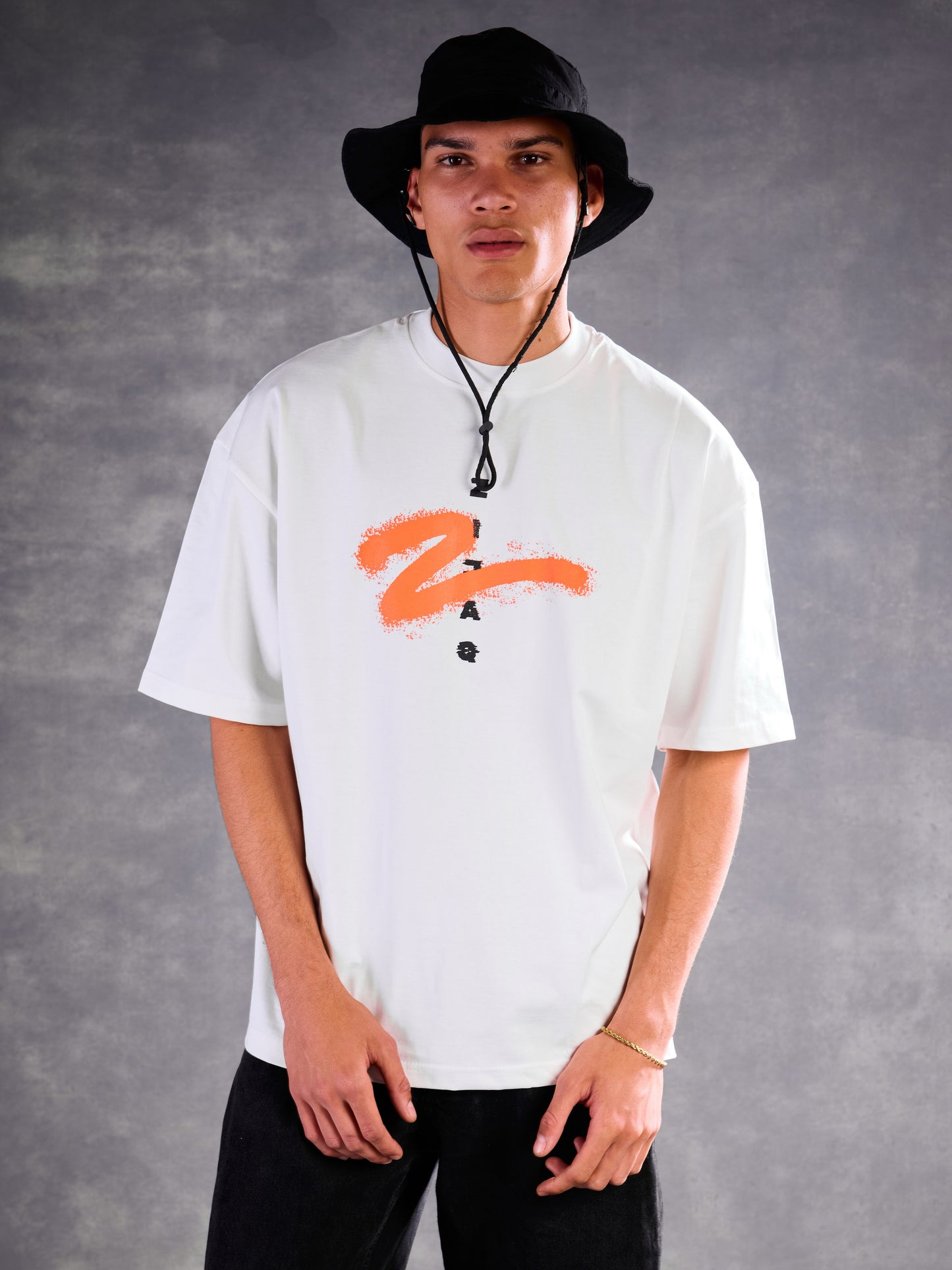 SIGNATURE MARK TEE
